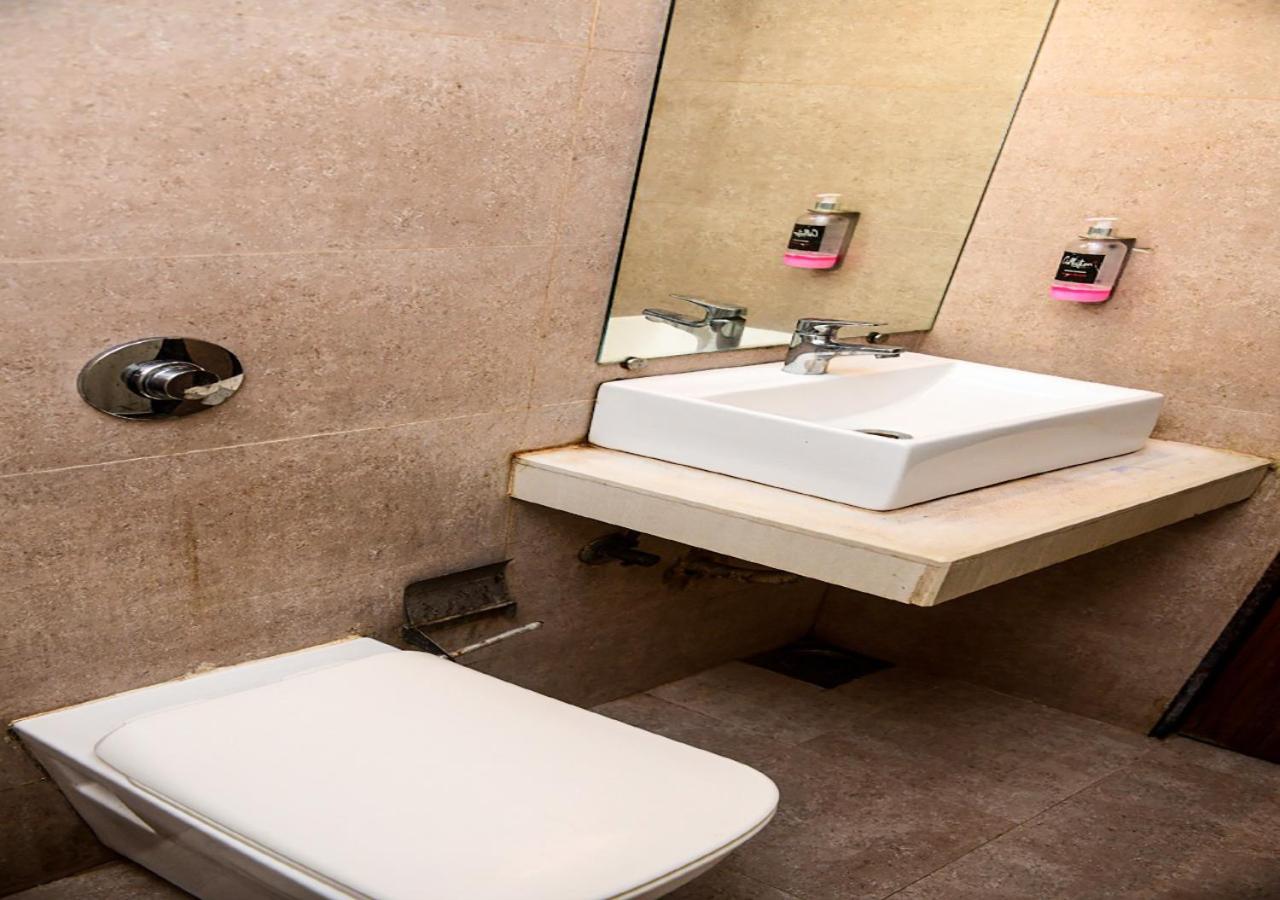 Hotel Bkc Inn - Near Trade Center, Visa Consulate Mumbai Bagian luar foto