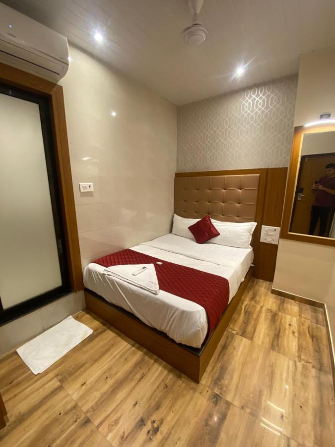 Hotel Bkc Inn - Near Trade Center, Visa Consulate Mumbai Bagian luar foto