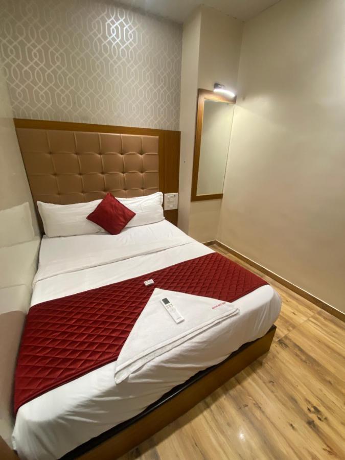Hotel Bkc Inn - Near Trade Center, Visa Consulate Mumbai Bagian luar foto