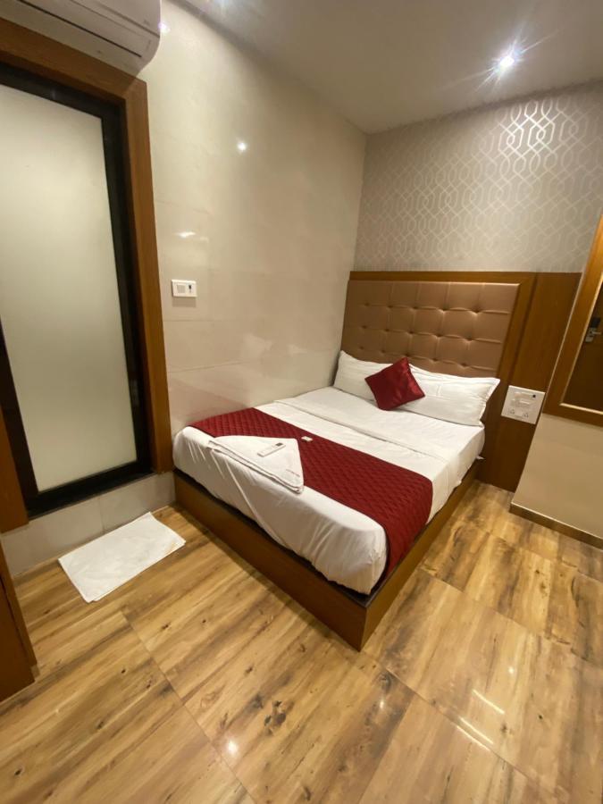 Hotel Bkc Inn - Near Trade Center, Visa Consulate Mumbai Bagian luar foto
