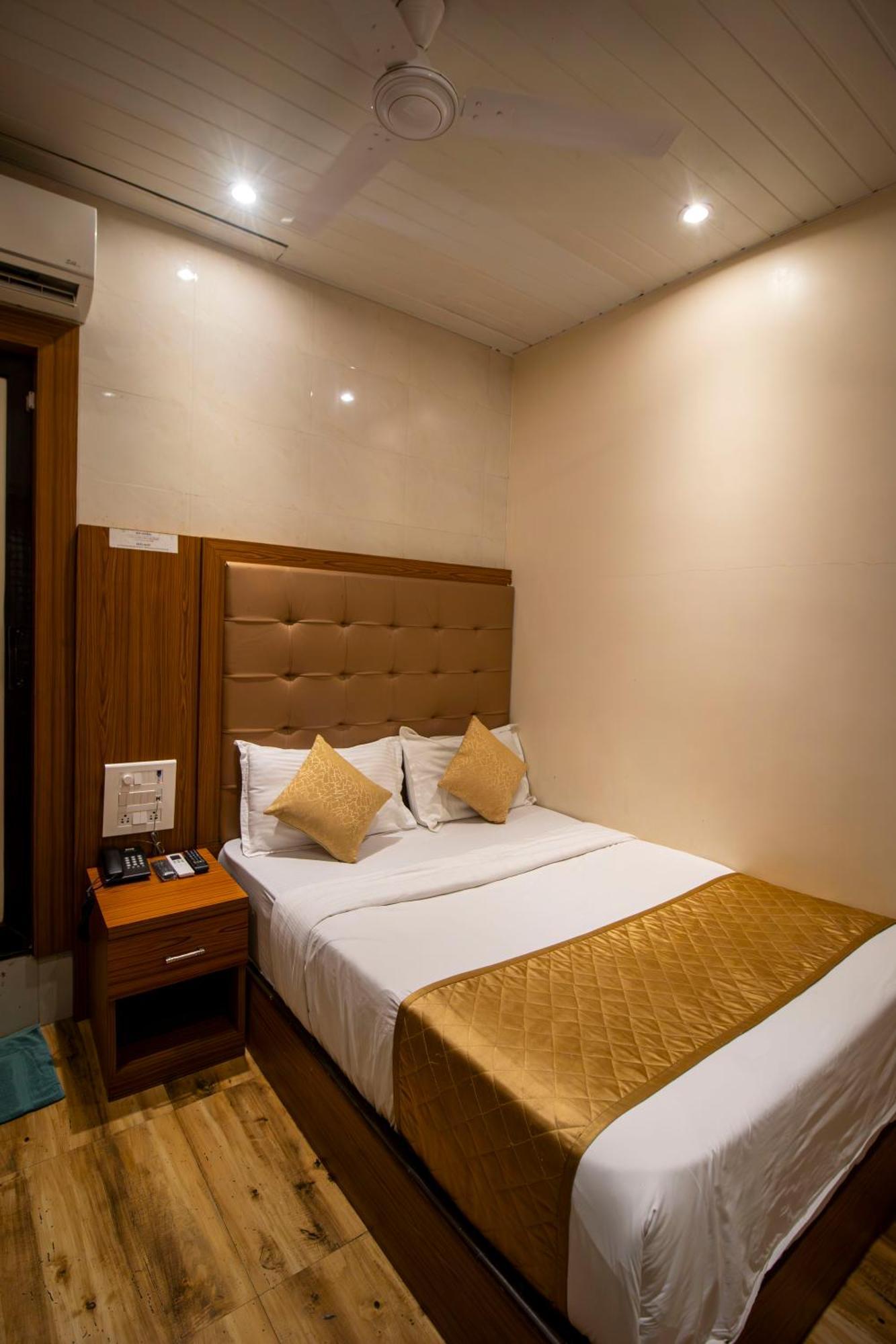 Hotel Bkc Inn - Near Trade Center, Visa Consulate Mumbai Bagian luar foto
